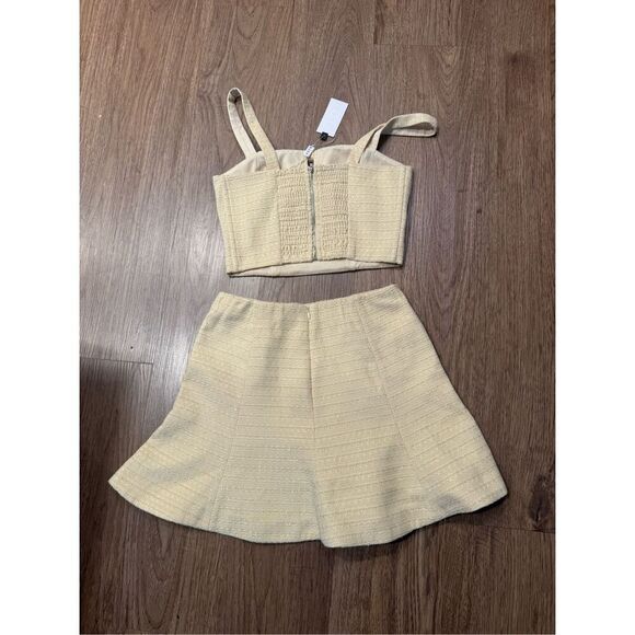 ASTR KIONA TWEED BOW TOP YELLOW & Mini Skirt set In Yellow size S NWT - Picture 6 of 7